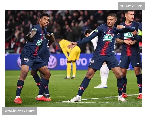 巴黎圣日耳曼的法甲王朝梦想与现实分析及其背后深层原因探讨